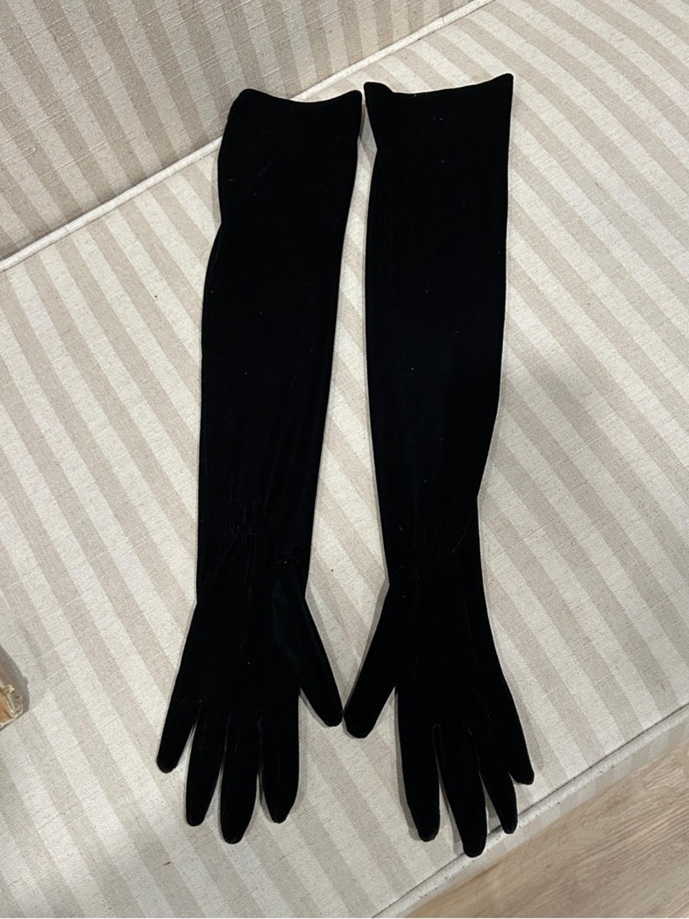 Classic Black Velvet Opera Gloves for Women